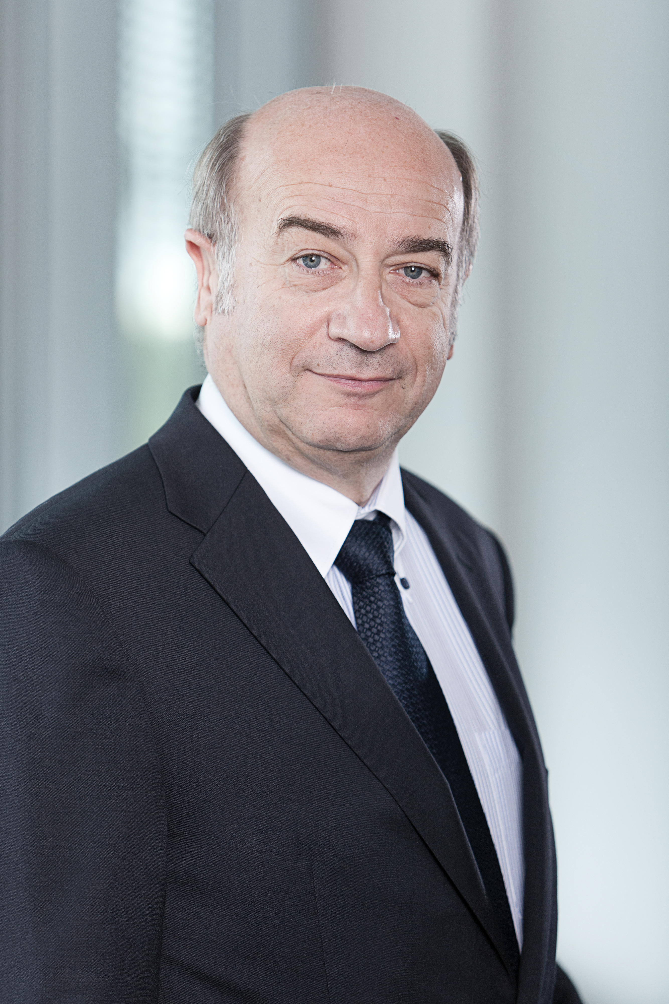 Forex gmbh co kg